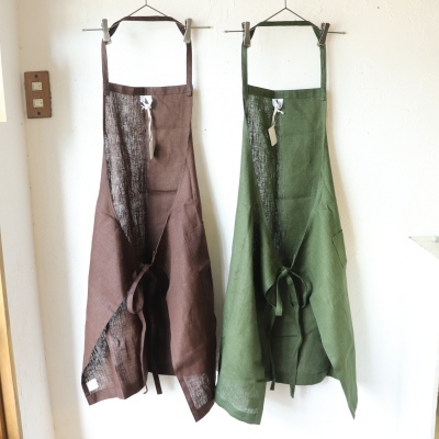 【fog linen work /フォグリネンワーク】エプロン 入荷しました。_f0325437_12254783.jpg