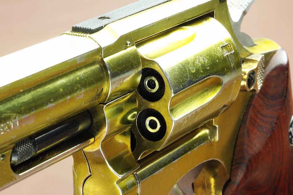 コクサイ・ゴールドリボルバー モデルガン 売り切れ【特選中古品】金属モデルガン コクサイ NEWコルトパイソン 4