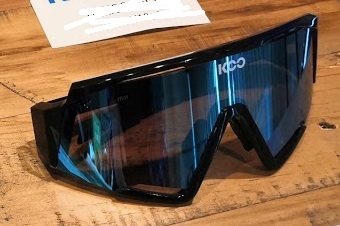 KOOのTrek-Segafredo 供給モデル発売開始!_d0109399_11045545.jpg