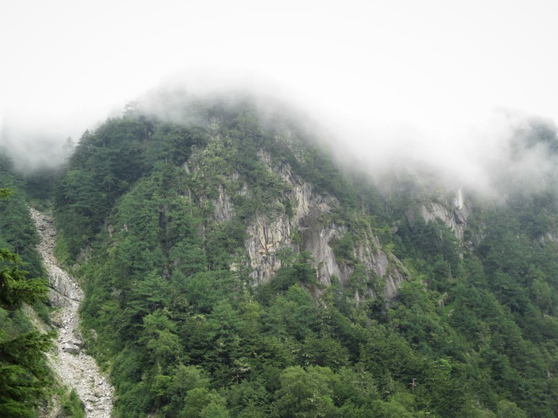 南アルプス　ドンドコ沢から登る鳳凰三山（前編）　　　　　Hōō Sanzan in Minami Alps National Park_f0308721_20115676.jpg