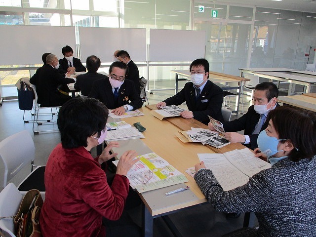 富士市議会と富士宮市議会の意見交換会in富士市新環境クリーンセンター_f0141310_08033484.jpg