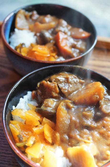 ■畑ランチ【牛すね肉と野菜ゴロゴロのこくまろカレー】我が家の定番カレーです♪_b0033423_00493716.jpg