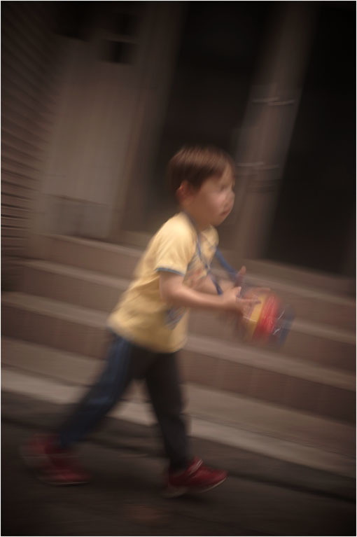 2205 孤舟有り(2020年5月10日オルソスティグマート35mmF4.5奈良町で久しぶりに伸びをした)_b0226423_00332339.jpg