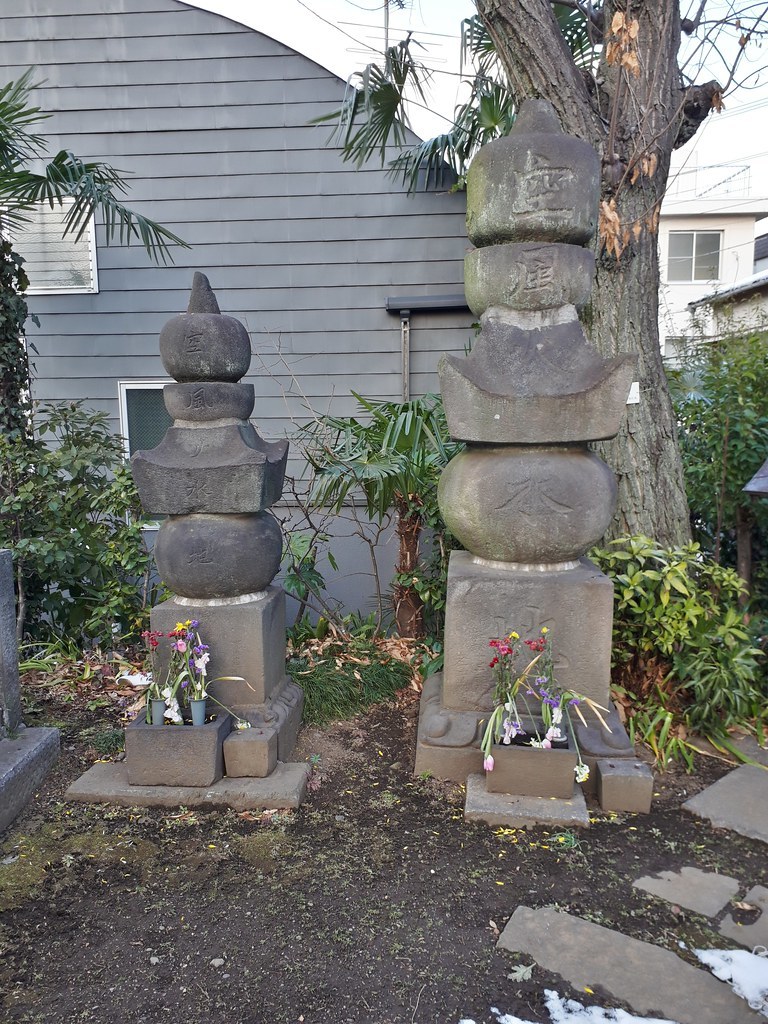 【古い写真ですいません】摩崖仏コレクション【おまけ:巨大五輪塔・浮彫五輪塔】_b0116271_16595074.jpg