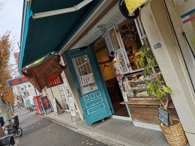 多彩なおにぎりランチが美味 店名は 064 北習志野 オムフォン Photo Blog 人生の半ばを過ぎて