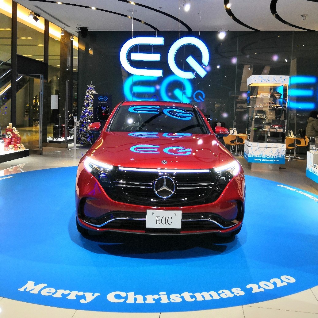 メルセデスの電気自動車eqc Mercedes Me Gallery グランフロント大阪 Entrepreneurshipを探る旅