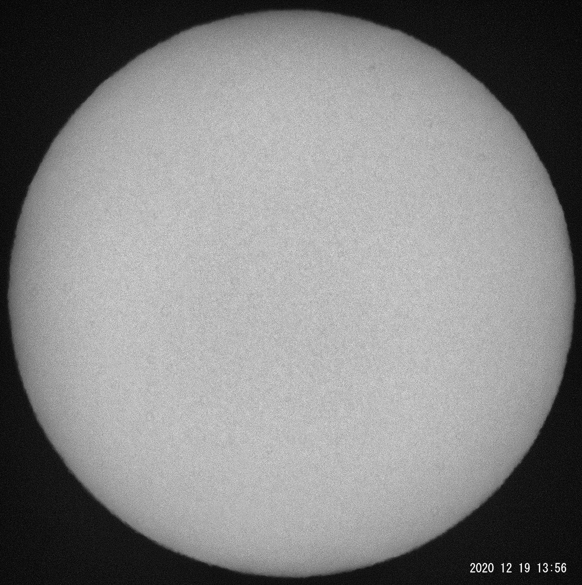 12月19日の太陽_e0174091_18000097.jpg