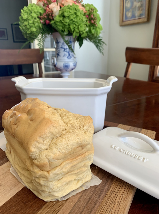 Le Creuset Heritage と 台湾カステラ スフレチーズケーキ ローズ家の台所 Le Creuset Heritage と 台湾カステラ スフレチーズケーキ ローズ家の台所