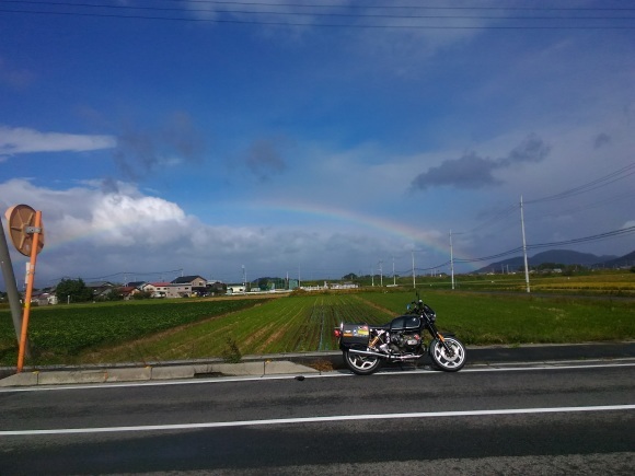 R80は良い。_f0010639_13560928.jpg