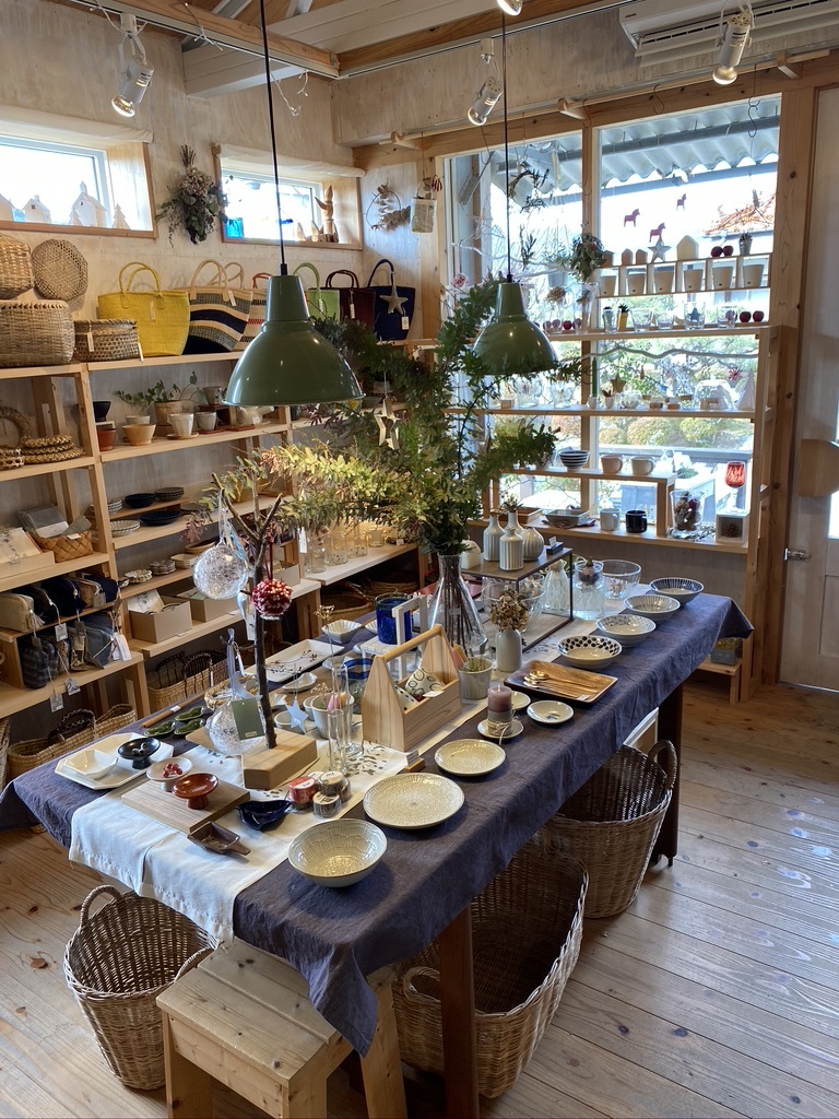 クリスマス前の店内のようす_c0334574_19311886.jpeg