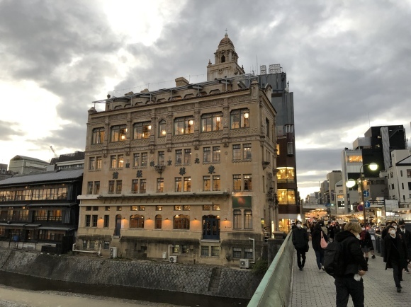 河原町北京料理「東華菜館」_c0388708_19390810.jpeg