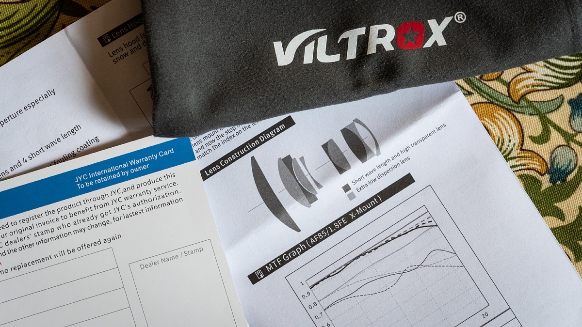 費用対効果抜群の中華艶玉 - VILTROX AF 85MM F1.8 Mark II Review_d0353489_00190337.jpg