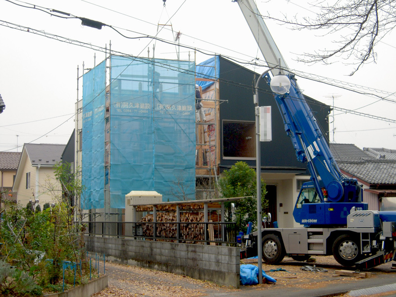 HOUSE-TKTは建て方完了!_c0148401_11505799.jpg
