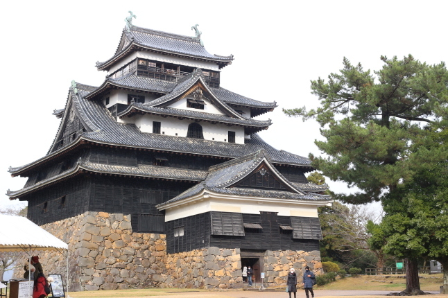 松江城から見えた光差す景色_f0354014_14550002.jpg
