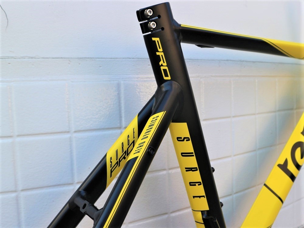 tern SURGE PRO フレーム・フォークセット 入荷!!_e0188759_15565587.jpg