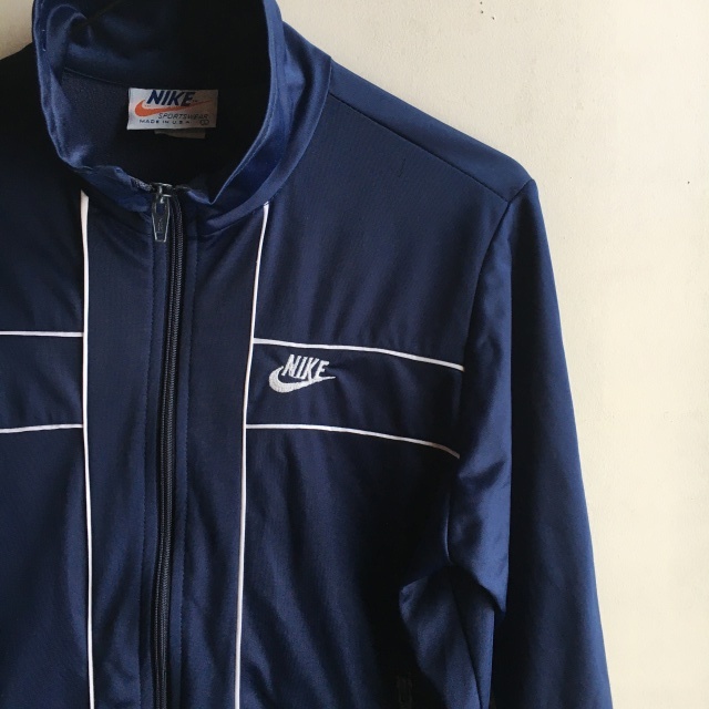 Nike ナイキ ジャージ アンティークショップ mansion 札幌 買取もやってます