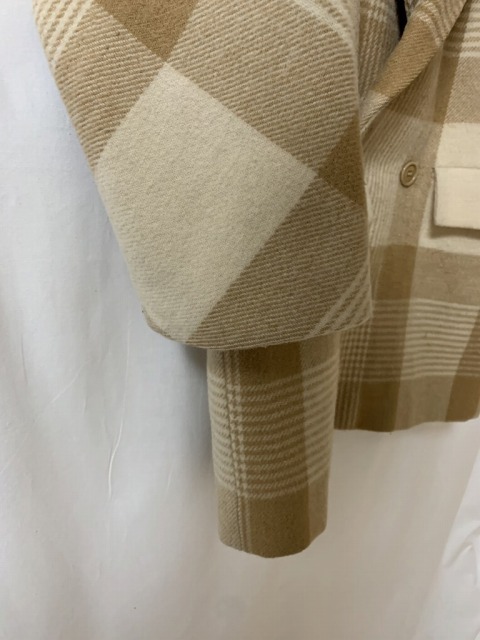 Old Coat & Designer\'s Set-Up_d0176398_18421371.jpg
