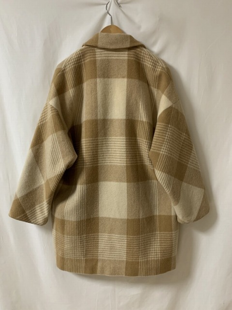 Old Coat & Designer\'s Set-Up_d0176398_18422169.jpg