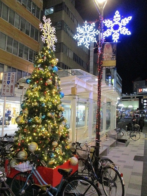 「時短要請」が始まったクリスマス直前の23日 対照的な富士市吉原と静岡市中心街_f0141310_07383845.jpg