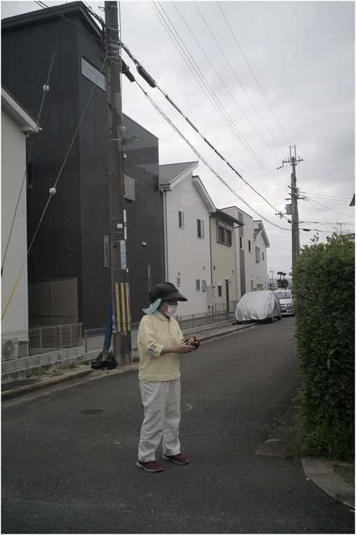 2207　穏やかな街（2020年5月22日エルマー35mmF3.5なら奈良町によく慣れていて）_b0226423_23000178.jpg