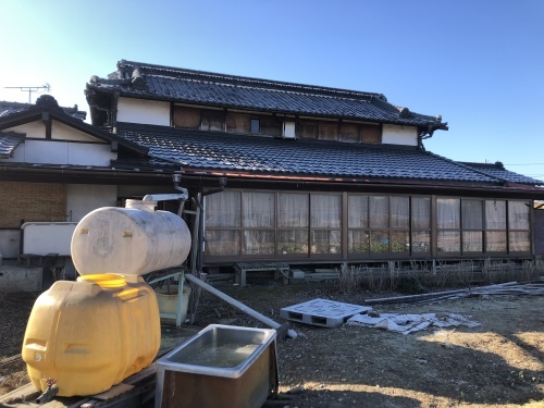 笛吹市　本燻しの屋根　其の三_b0242734_21541544.jpeg