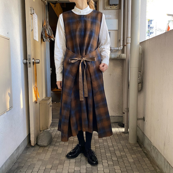Apron Dress_d0364239_19432786.jpg