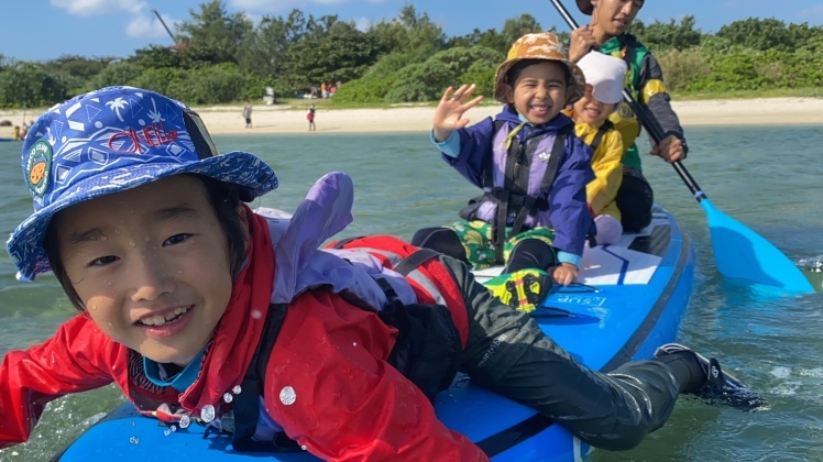 青空ようちえん〔週末〕冬のたき火遊び&冬の海でがっつりSUP遊び(12/26)今年最後の海遊びは気持ちよかった!焚き火も暖かかった〜! #中城村 #冬の海_d0363878_19565772.jpg