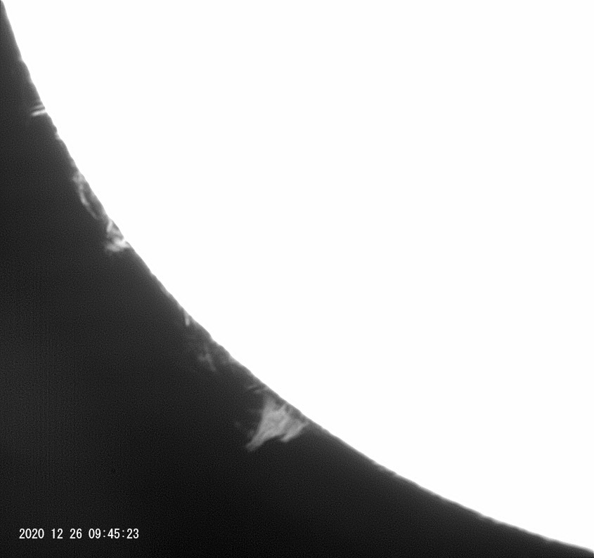 12月26日の太陽_e0174091_14472241.jpg