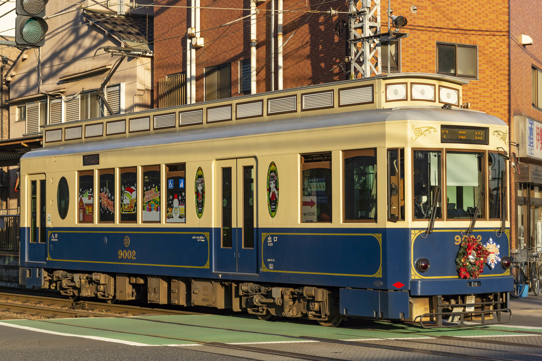 東京都交通局 9000形 9002号 都電クリスマス号 Sky Lounge Garden Transporter Side 東京都交通局 9000形 9002号 都電クリスマス号 Sky Lounge Garden Transporter Side