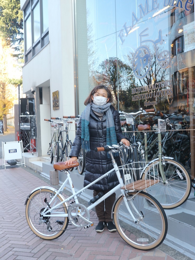 12月27日　渋谷　原宿　の自転車屋　FLAME bike前です_e0188759_18380629.jpg