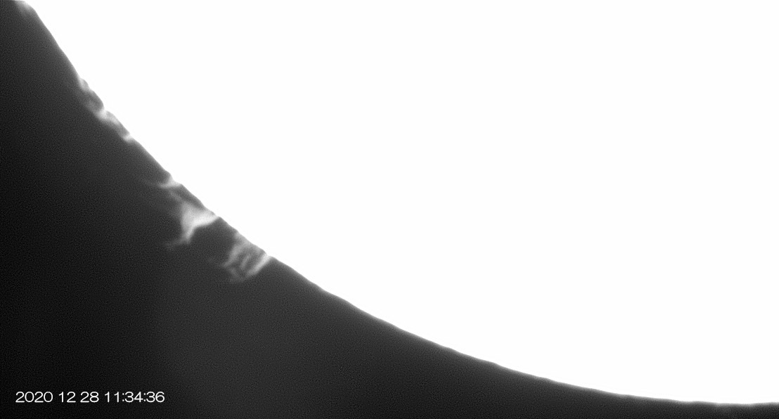 12月28日の太陽_e0174091_14564777.jpg