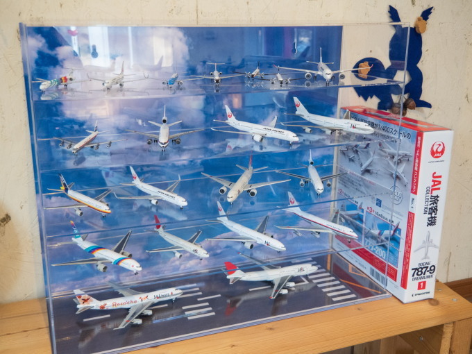 掃除のついでに・・「JAL旅客機コレクション」を並べてみました 掃除のついでに・・「JAL旅客機コレクション」を並べてみました