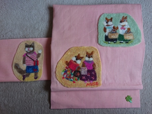 スペシャル展示 羊毛刺繍の帯_f0329602_10272801.jpg