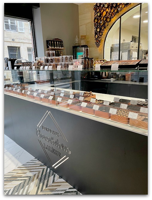 ショコラティエ ”Chocolaterie Lalère”_d0010182_00424586.jpg