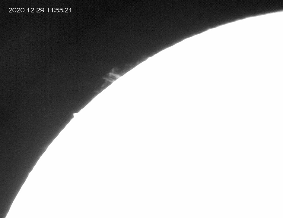 12月29日の太陽_e0174091_18483417.jpg