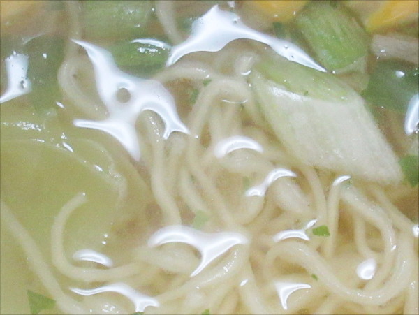 【IKEA】プラントベースラーメン(野菜ベースの塩味)_c0152767_15274459.jpg