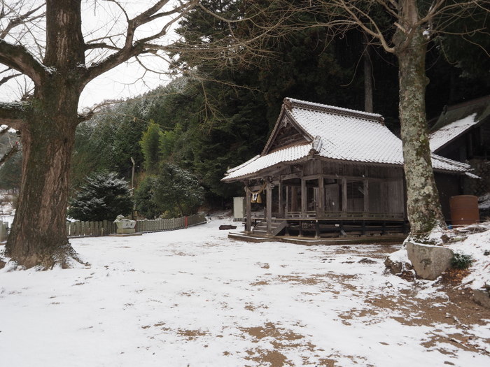 雪の客人神社_c0116915_22334908.jpg