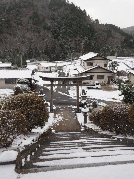 雪の客人神社_c0116915_22352209.jpg