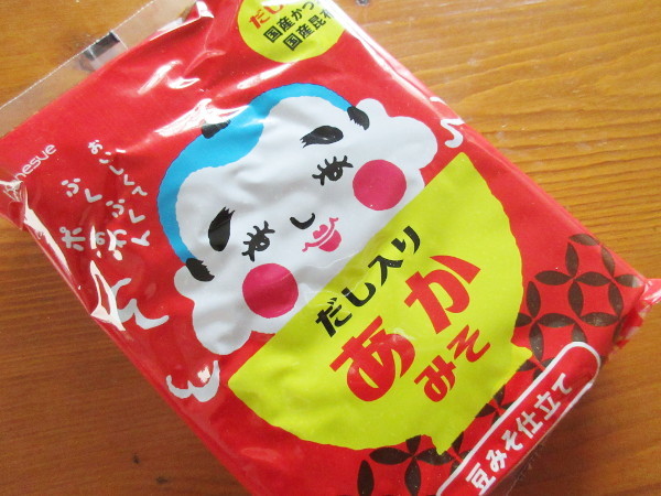 【カネスエ】だし入りあかみそ 豆みそ仕立て_c0152767_14003040.jpg