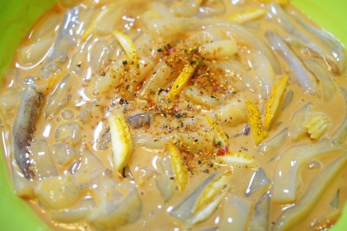 ■正月2日のお料理【お節リメイク＋αでお雑煮＆塩辛と煮物のセット】_b0033423_23093425.jpg