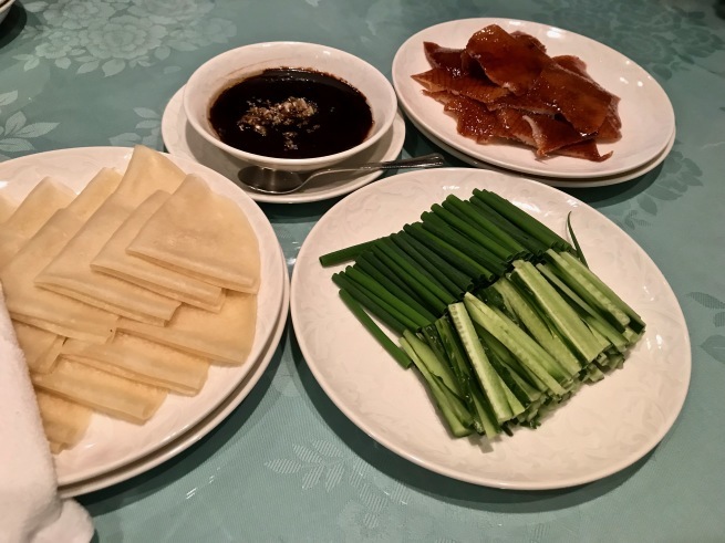 北京ダック風セット（3〜4人分）×3パック 送料無料「まとめ買いでお得」耀盛號（ようせいごう）ギフト 中華 点心 予約】北京ダック風セット（菜香新館×Oisix限定）|有機野菜 通販 Ｏｉｓｉｘ(おいしっくす)