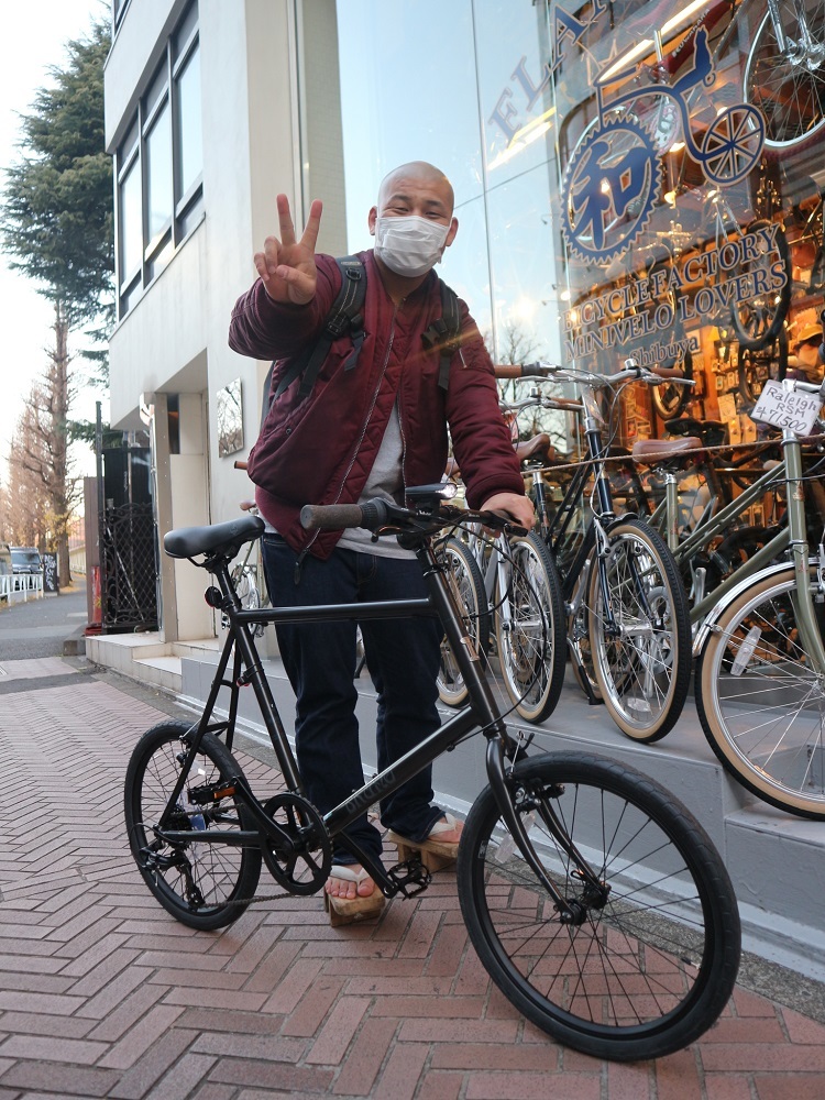 1月3日　渋谷　原宿　の自転車屋　FLAME bike前です_e0188759_18583905.jpg