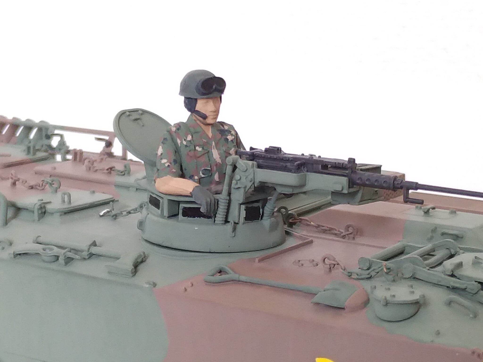 1/35 陸上自衛隊 96式装輪装甲車 A型/B型 2in1 プラモデル（再販