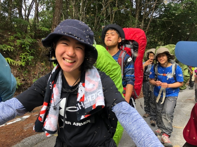 バックパッキング〔６日目〕ついに最後の日。6日間の総距離70km、全員無事にゴール！！！！！みんなとお別れしたくない！_d0363878_21212360.jpg