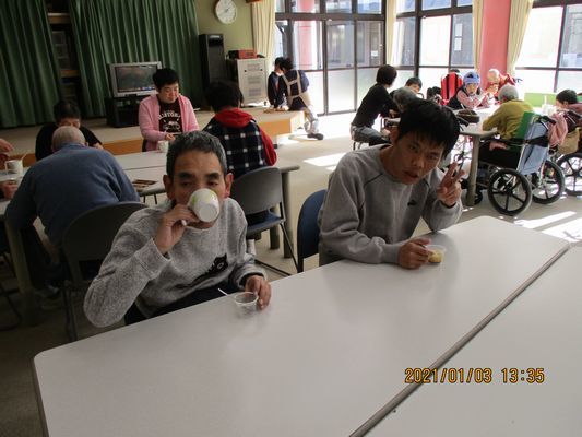 1/3 日曜喫茶_a0154110_15540564.jpg