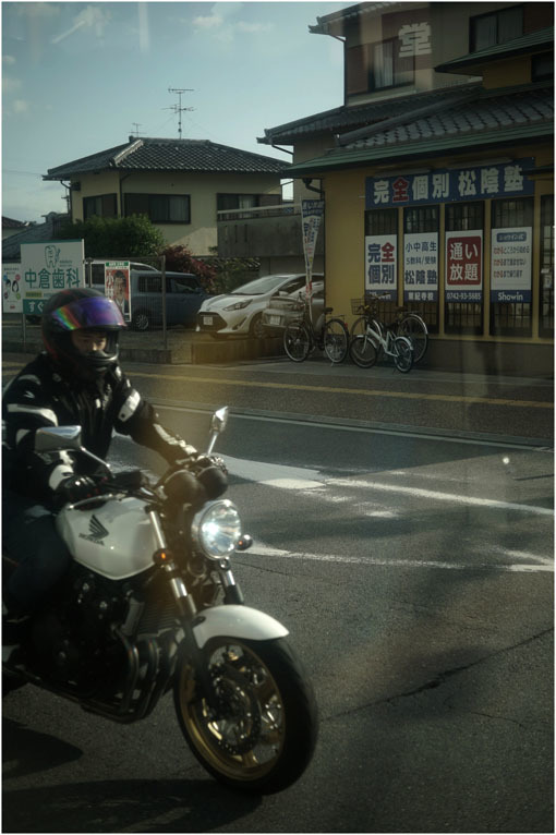 874 静寂そのもの(2020年5月20日エンラージングアナスチグマート50mmF3.5がまたしても奈良町に)_c0168172_21235302.jpg