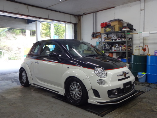 アバルト595に車高調取り付け Macchinaの公式ブログ アバルト595に車高調取り付け Macchinaの公式ブログ