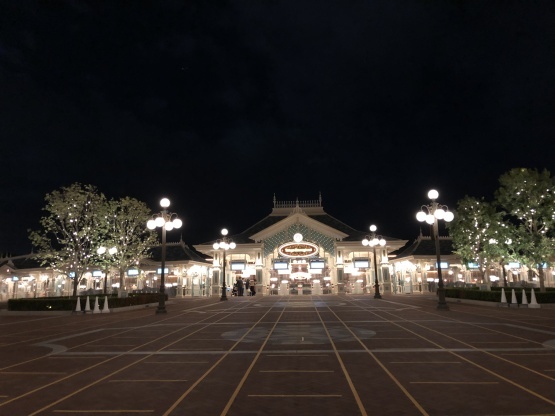 違和感の夜 Tdrの夜が暗い 東京ディズニーリポート