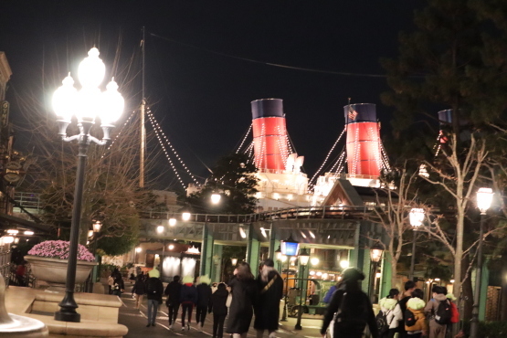 違和感の夜 Tdrの夜が暗い 東京ディズニーリポート