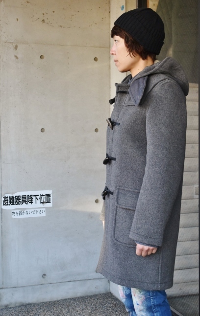 DUFFLE COAT 英国製 王道少々ヒネリ★_d0152280_11035073.jpg